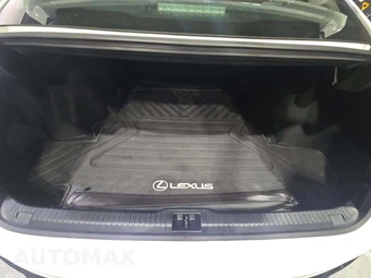 2024 Lexus IS 350 F SPORT - miniatura 14