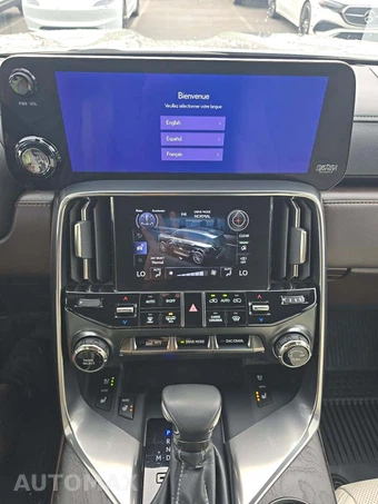 2024 Lexus LX 600 Luxury - miniatura 7