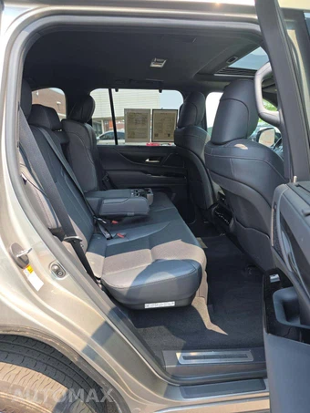 2024 Lexus LX 600 Luxury - miniatura 14