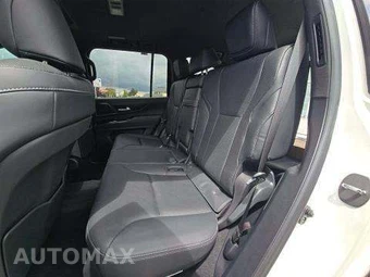 2024 Lexus LX 600 Premium – miniatura 14