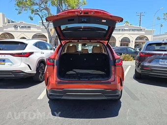 2024 Lexus NX 250 – miniatura 14
