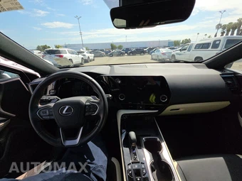 2024 Lexus NX 350 – miniatura 11