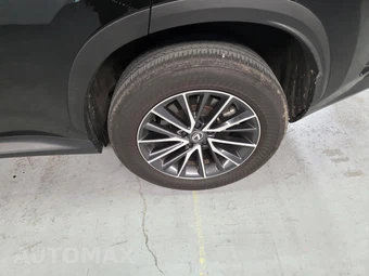 2024 Lexus NX 350 Premium – miniatura 3