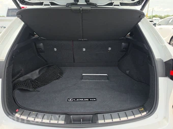 2024 Lexus NX 350 Premium - miniatura 16