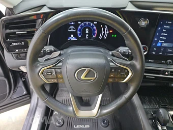2024 Lexus RX 350 – miniatura 10