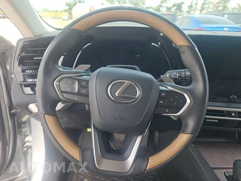 2024 Lexus RX 350 – miniatura 10