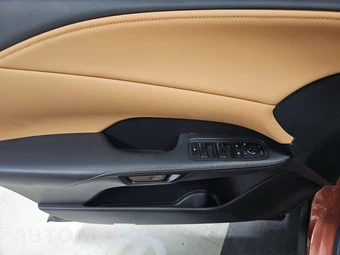 2024 Lexus RX 350 Premium – miniatura 9