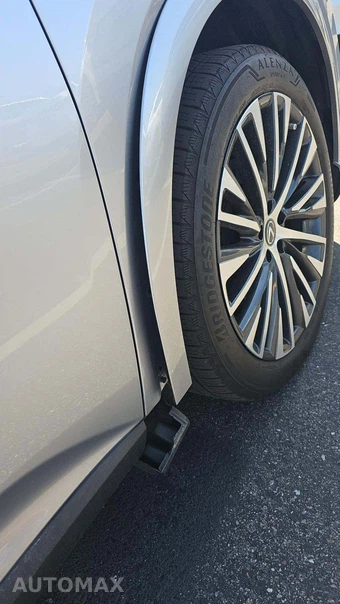 2024 Lexus RX 350 Premium Plus – miniatura 4