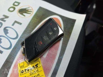 2024 Lexus RX 500h F SPORT Performance - miniatura 8