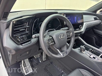 2024 Lexus TX 500h F SPORT Performance Premium - miniatura 10