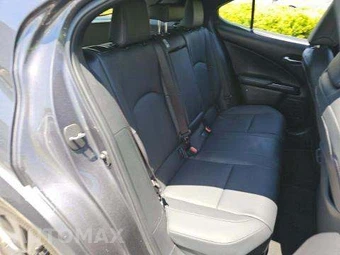 2024 Lexus UX 250h F SPORT Design - miniatura 16