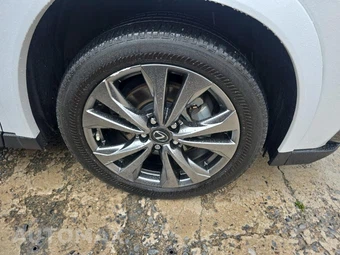 2024 Lexus UX 250h F SPORT Handling - miniatura 9