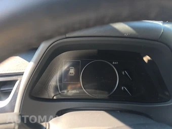 2024 Lexus UX 250h Premium – miniatura 12