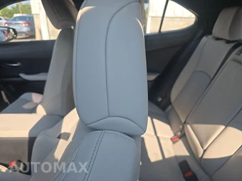 2024 Lexus UX 250h Premium – miniatura 13