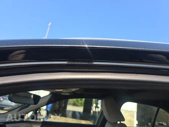 2024 Lexus UX 250h Premium – miniatura 17