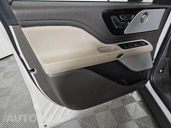 2024 Lincoln Aviator Livery – miniatura 9