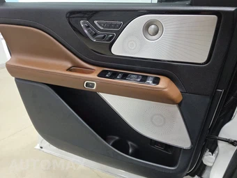 2024 Lincoln Aviator Reserve - miniatura 9