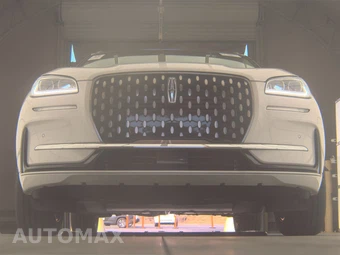 2024 Lincoln Corsair Plug-In Hybrid Grand Touring - miniatura 3