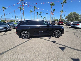 2024 Lincoln Corsair Plug-In Hybrid Grand Touring - miniatura 4
