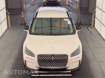 2024 Lincoln Corsair Premiere – miniatura 2