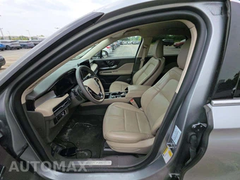 2024 Lincoln Corsair Premiere – miniatura 3