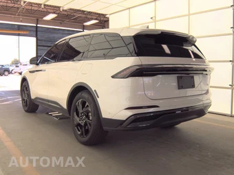 2024 Lincoln Nautilus Premiere – miniatura 6