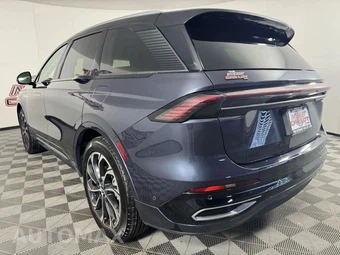 2024 Lincoln Nautilus Reserve - miniatura 30