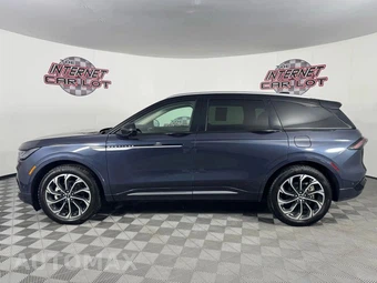 2024 Lincoln Nautilus Reserve - miniatura 4