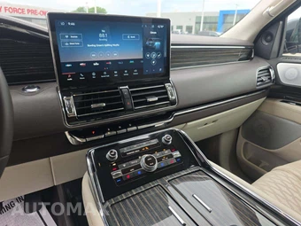 2024 Lincoln Navigator Black Label - miniatura 7