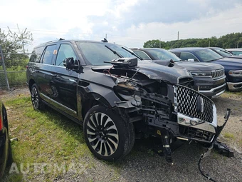 2024 Lincoln Navigator Black Label - miniatura 3