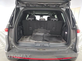 2024 Lincoln Navigator Black Label - miniatura 17