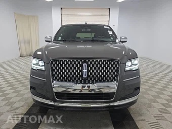 2024 Lincoln Navigator Black Label - miniatura 2