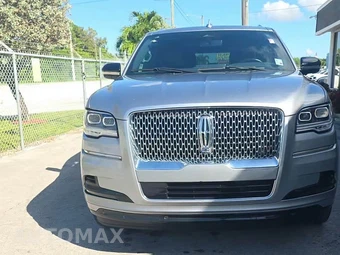 2024 Lincoln Navigator L Premiere - miniatura 2