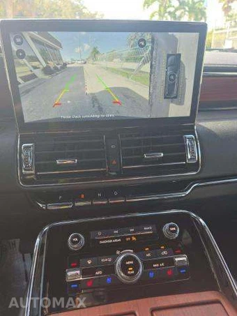 2024 Lincoln Navigator L Premiere - miniatura 30
