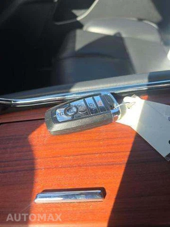 2024 Lincoln Navigator L Premiere - miniatura 9