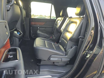 2024 Lincoln Navigator L Premiere – miniatura 13