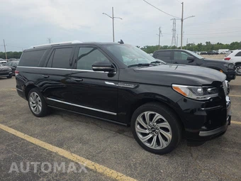 2024 Lincoln Navigator L Premiere – miniatura 3