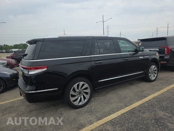 2024 Lincoln Navigator L Premiere – miniatura 4