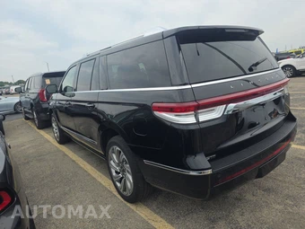 2024 Lincoln Navigator L Premiere – miniatura 6