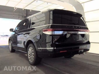 2024 Lincoln Navigator L Premiere – miniatura 6