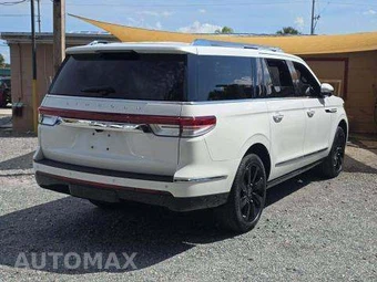 2024 Lincoln Navigator L Reserve - miniatura 3
