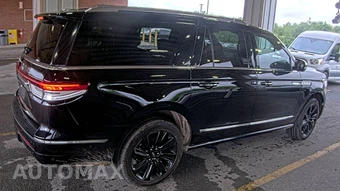 2024 Lincoln Navigator L Reserve - miniatura 4