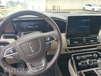 2024 Lincoln Navigator L Reserve - miniatura 11