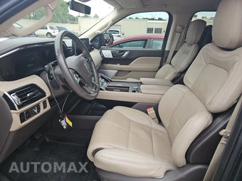 2024 Lincoln Navigator L Reserve - miniatura 7