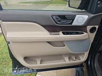2024 Lincoln Navigator L Reserve - miniatura 9