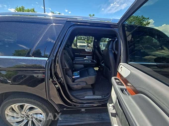 2024 Lincoln Navigator L Reserve - miniatura 14