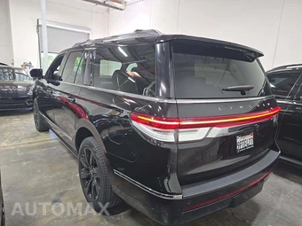 2024 Lincoln Navigator L Reserve - miniatura 2