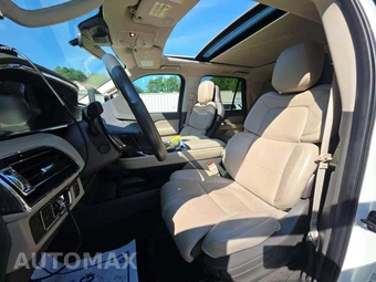2024 Lincoln Navigator L Reserve - miniatura 3