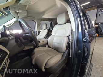 2024 Lincoln Navigator Premiere – miniatura 6