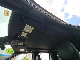 2024 Lincoln Navigator Premiere – miniatura 11